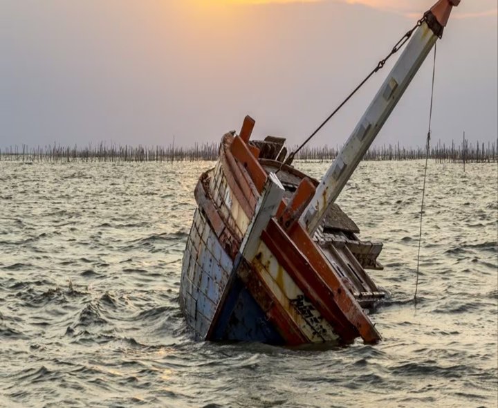 Indian Children Missing After Boat Sinks Off US Coast